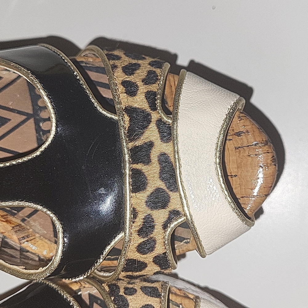 Jessica Simpson Wedges, size 7, light weight, leopard print - Picture 4 of 7
